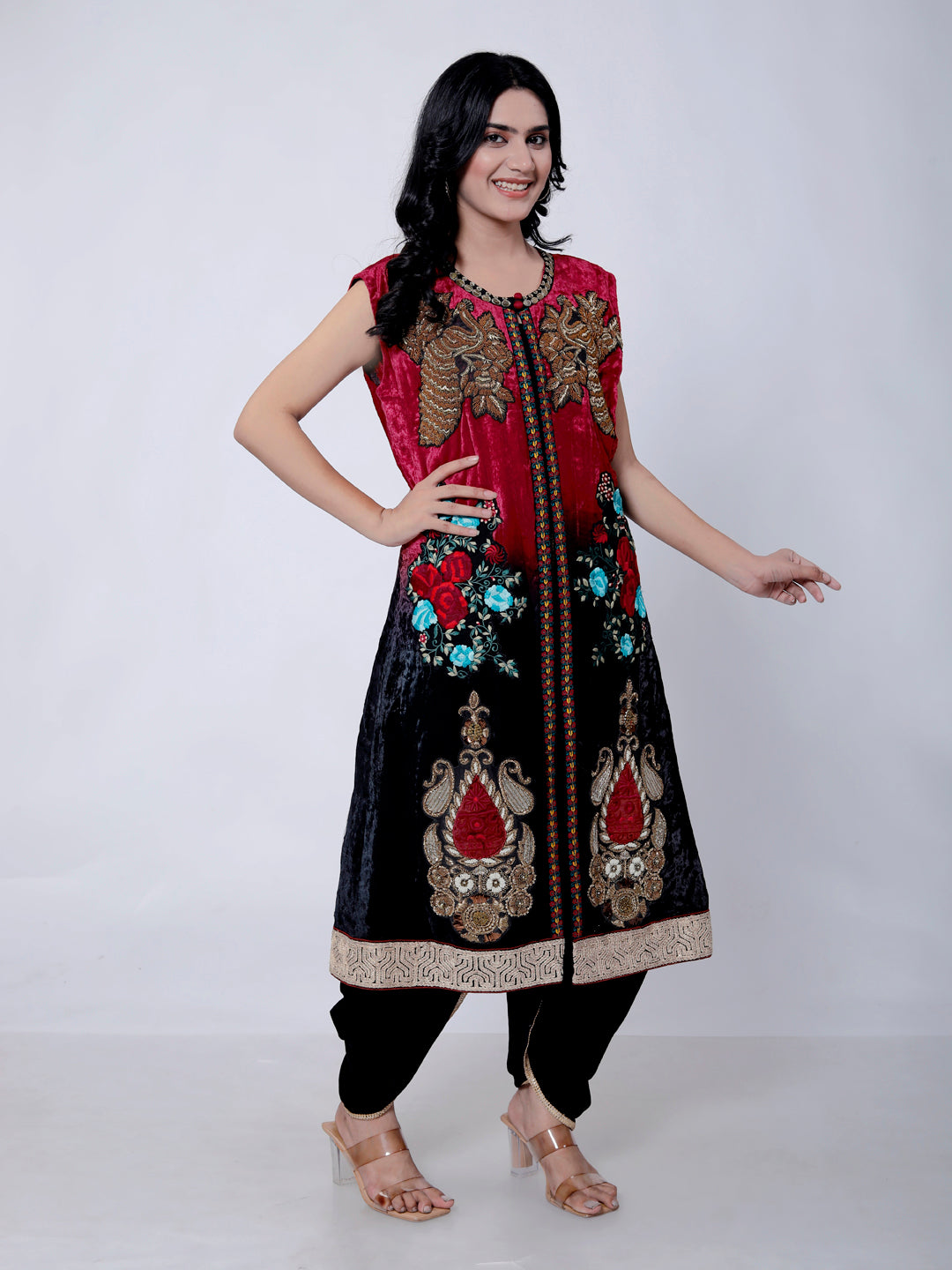 Paisley Embroidery Kurta